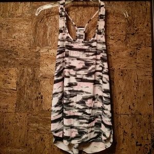 Lululemon camo tank